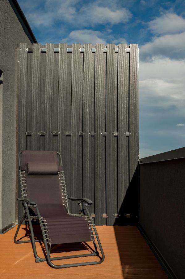 Skylark - Milano Studio With Terrace And Panoramic View Brasov Exterior photo